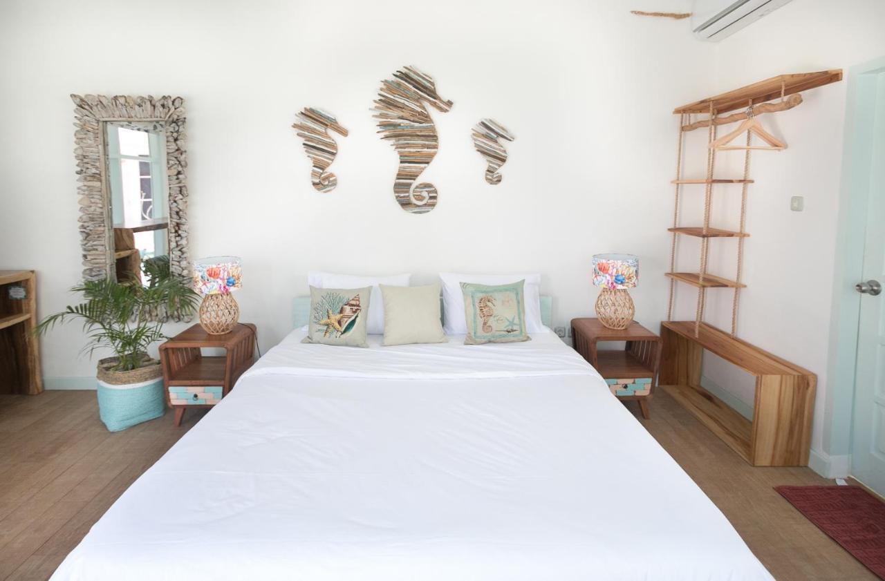 Flamingo Hotel Gili Trawangan Exterior photo
